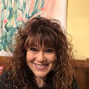 Meet your Posher, Carmen